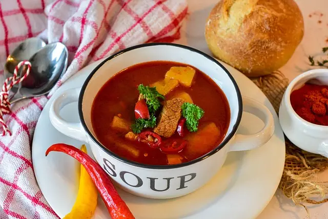 Cómo Hacer un Auténtico Cocido Madrileño: Receta y Consejos