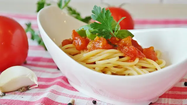Cómo Preparar la Mejor Salsa Brava Casera: Receta y Consejos