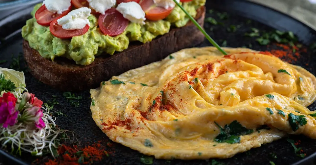 Cómo Preparar la Mejor Tortilla Española: Receta y Consejos
