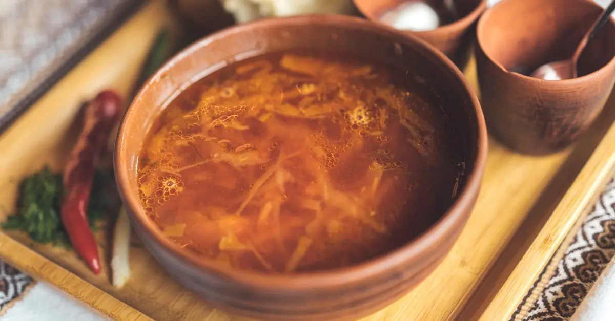 Cómo Hacer un Gazpacho Andaluz Perfecto: Receta y Consejos