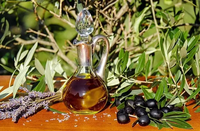 Todo sobre el Aceite de Oliva Virgen Extra: Beneficios y Usos
